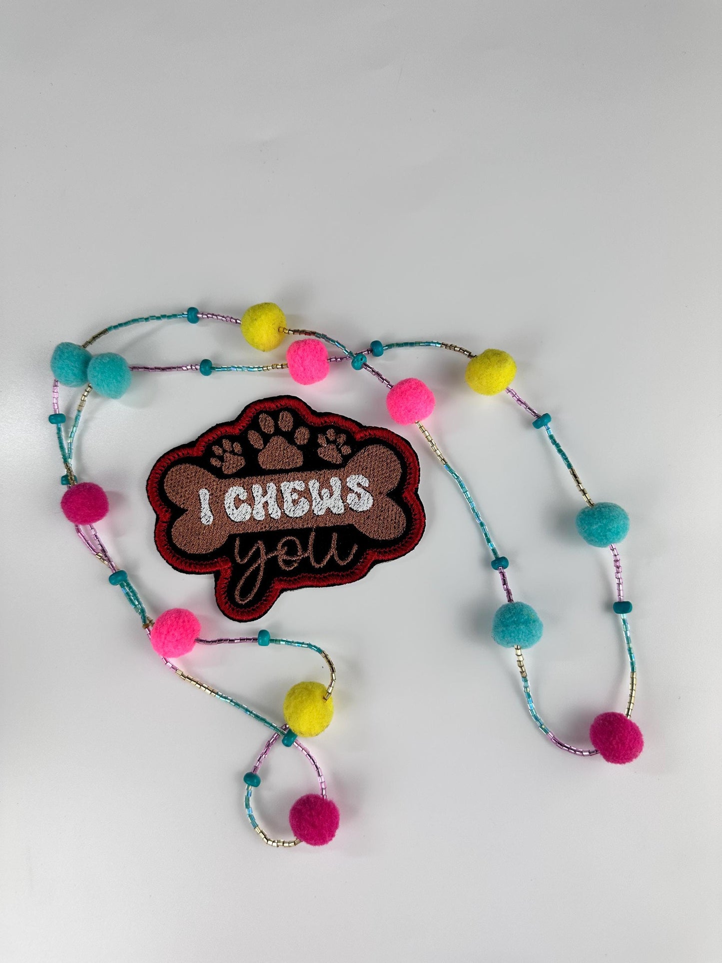 Dog “I Chews You” Embroidery Patch, Brown and Pink Sew On Dog Lover Patch for Jackets, Bags & Gifts