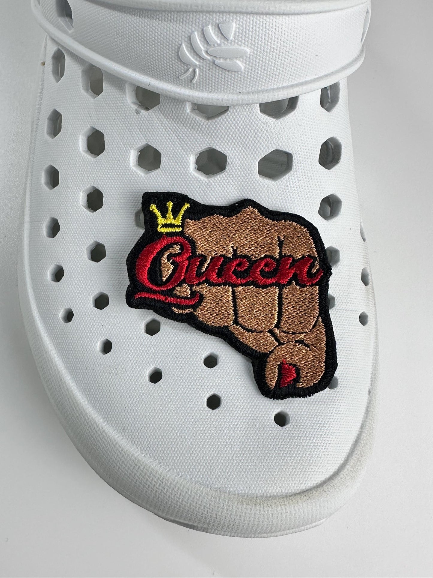 Queen Fist Mini Embroidery Patch, 2" Sew-On Patch with Adhesive Backing, Black Queen Patch for Crocs, Jeans, Jackets, Bags & Hats