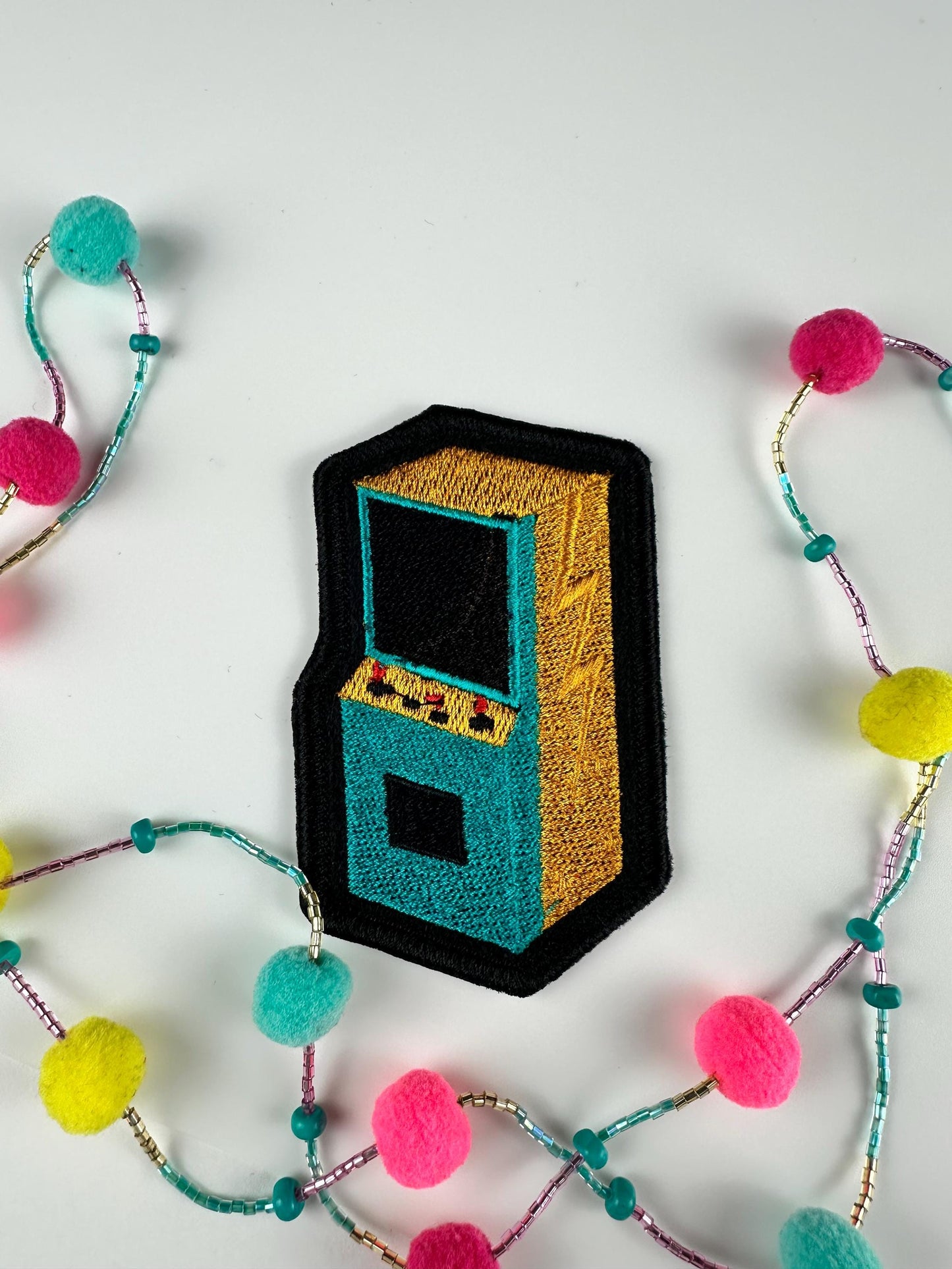 Retro Arcade Machine Embroidery Patch-Vintage Gaming Patch-Classic stand-Up Arcade game Sew on Patch  8.20