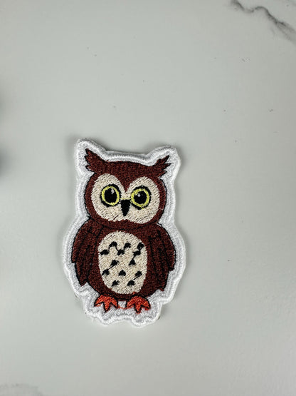 Mini Pet Embroidery Patch Bundle (Set of 6), Dog Cat Bunny Owl Paw Bone Patches, Small Patches, Sew On with Iron-On Adhesive for Placement